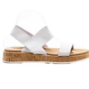 Steve Madden Gladi Sandal Size 6.5‎ Slip On Stretchy Straps White Comfort Casual